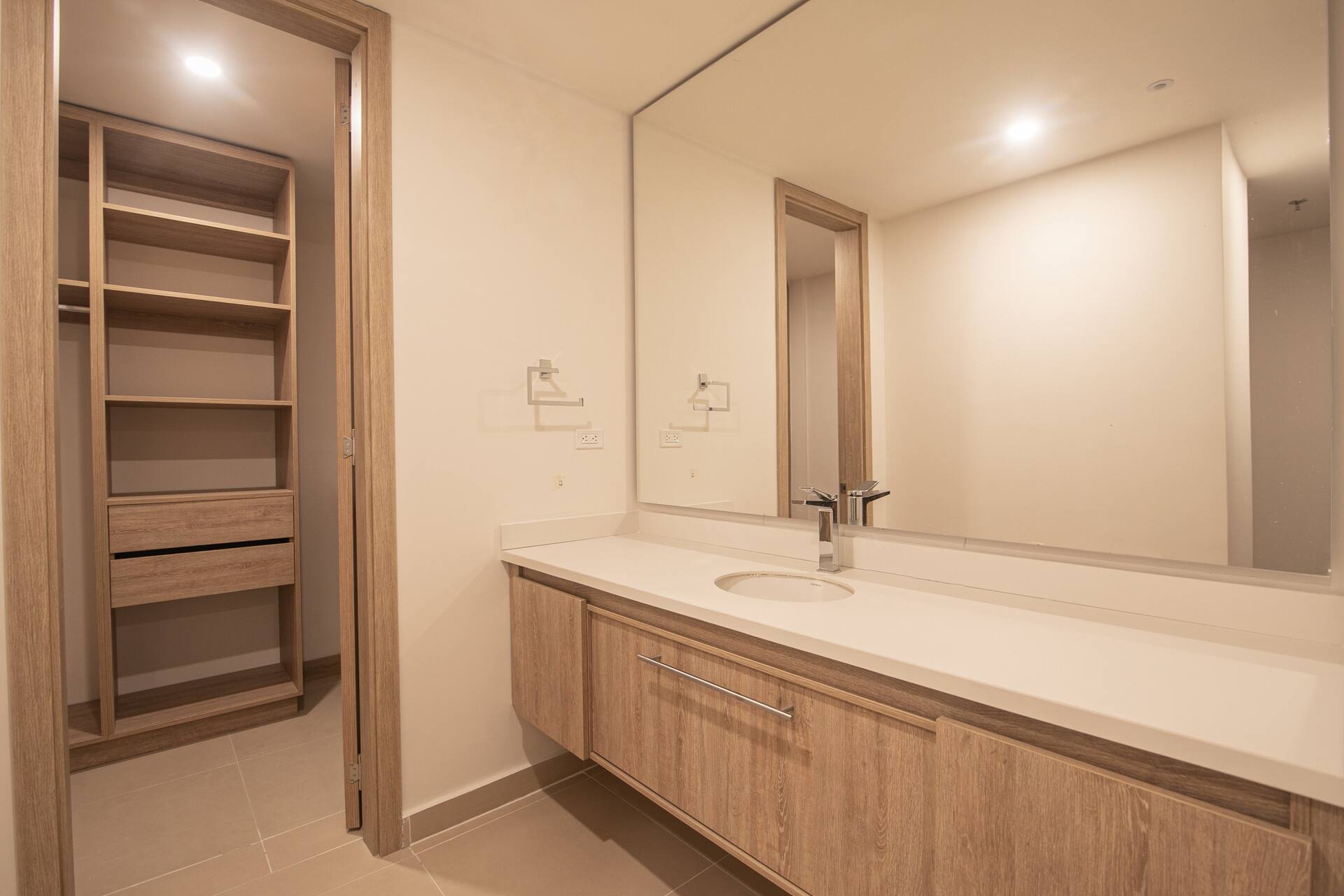 Metro Suites 403 - Spacious Apartment Best Location in Bocagrande Photo 4
