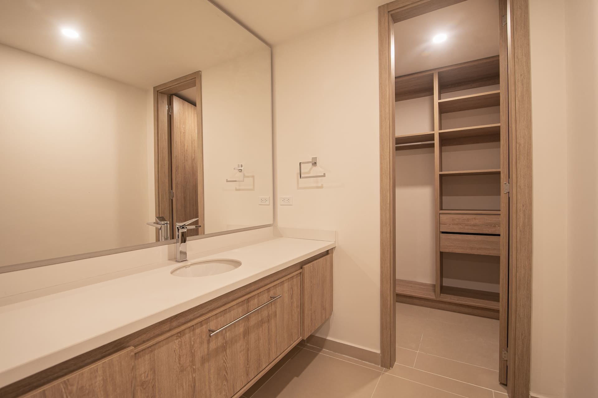 Metro Suites 404 - Beautiful Apartment Best Location in Bocagrande
