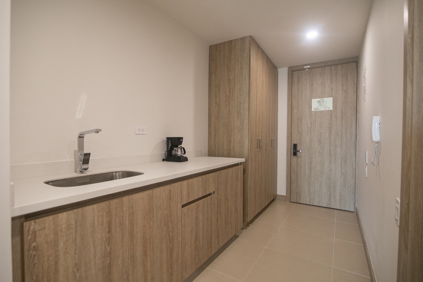 Metro Suites 501 - Spacious Apartment with Private Balcony in BG Full Photo 6