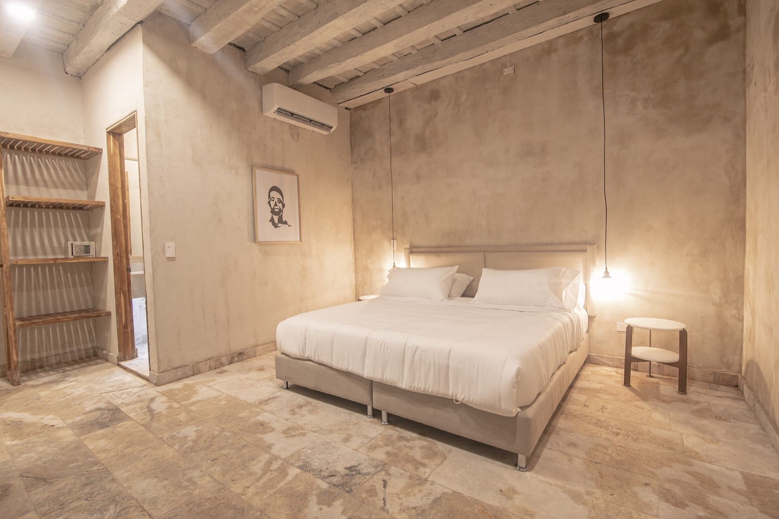 Luxury 8 Bedroom Mansion in Old City Best Location Full Photo 11