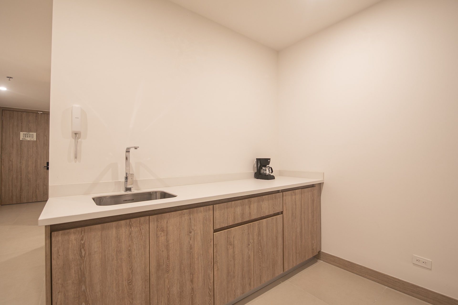 Metro Suites 204 - Modern  Luxury Apartment in Bocagrande Full Photo 9