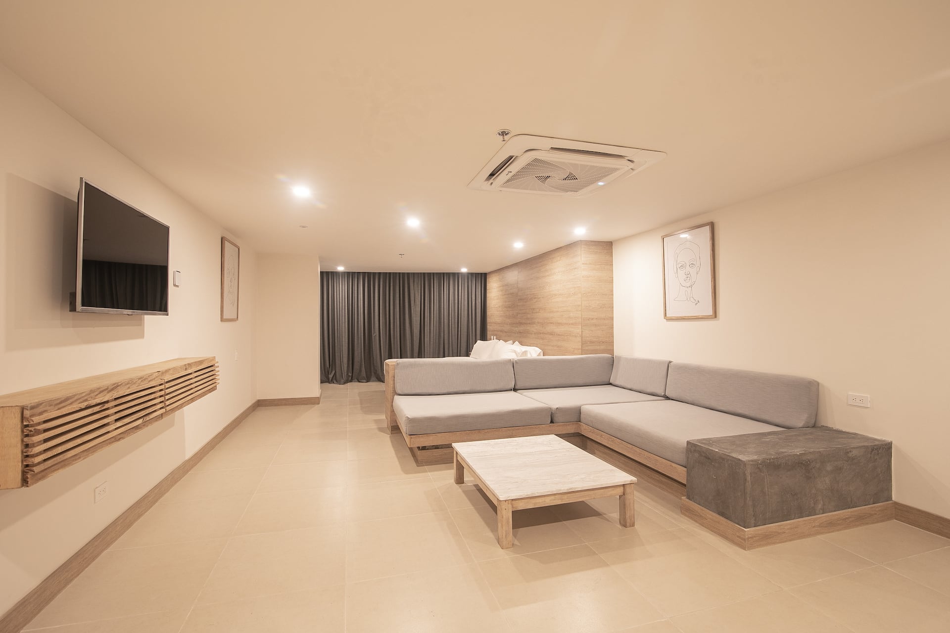 Metro Suites 207 - Modern and Spacious Apartment Best Location in BG Photo 5