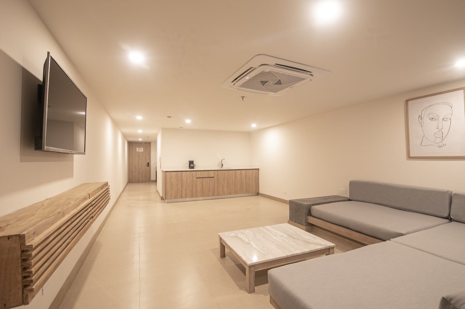 Metro Suites 208 - Beautiful and Spacious Apartment in Bocagrande