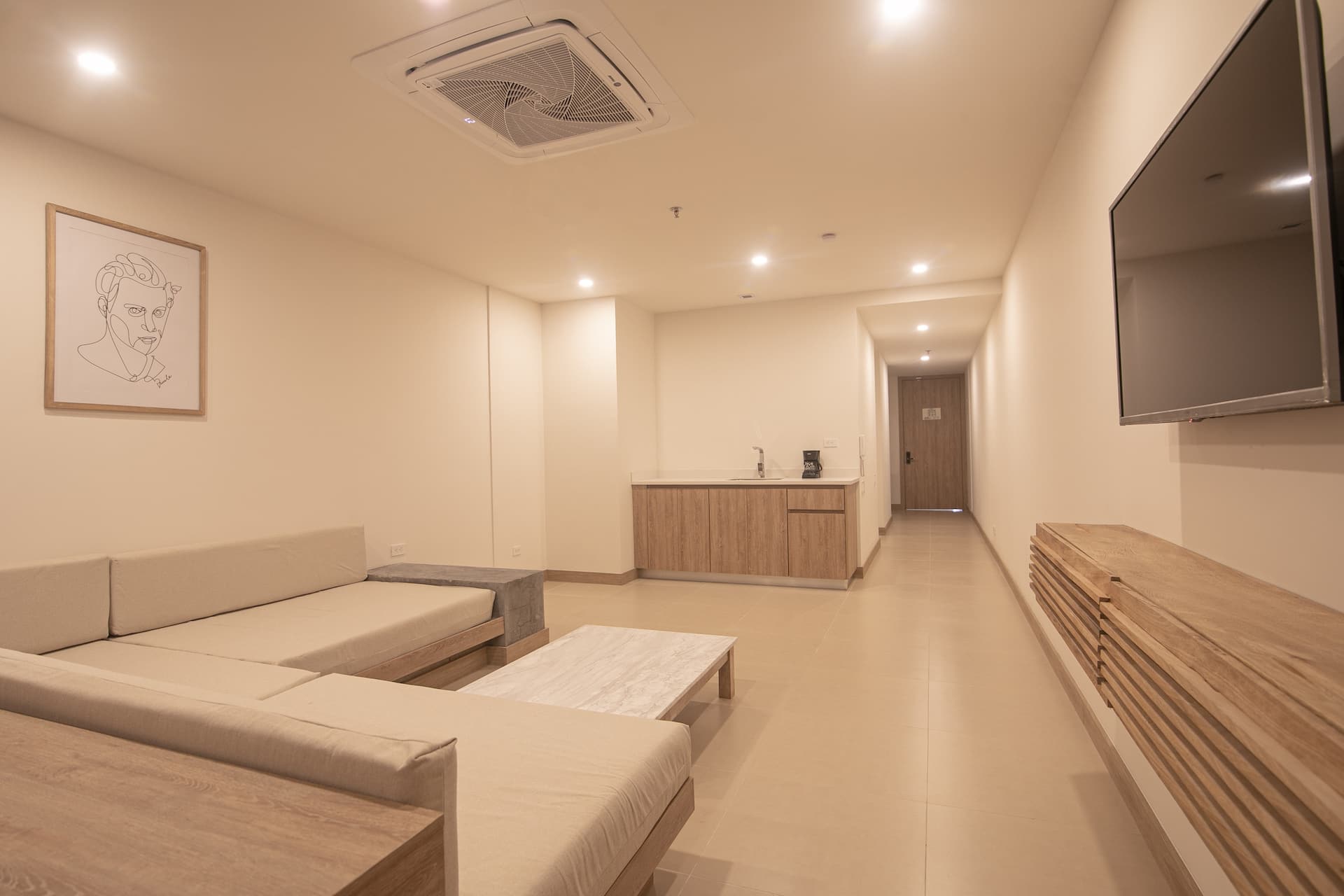 Metro Suites 302 - Luxury Spacious Apartment in Bocagrande