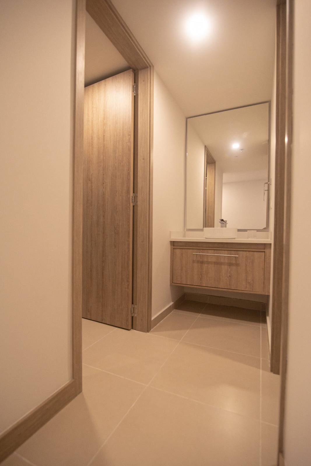 Metro Suites 302 - Luxury Spacious Apartment in Bocagrande Full Photo 11