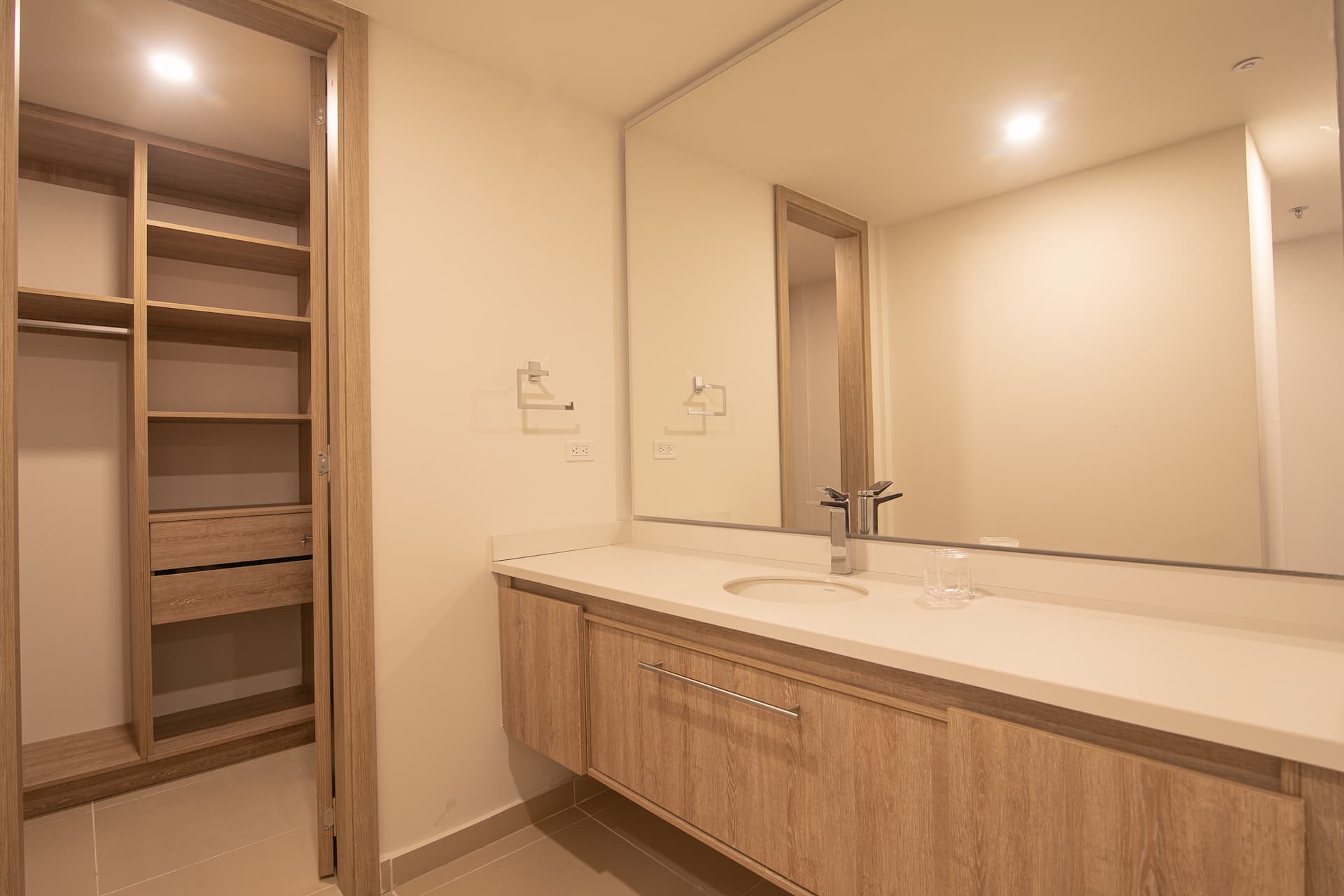 Metro Suites 303 - Beautiful Unique Apartment in Bocagrande Full Photo 10