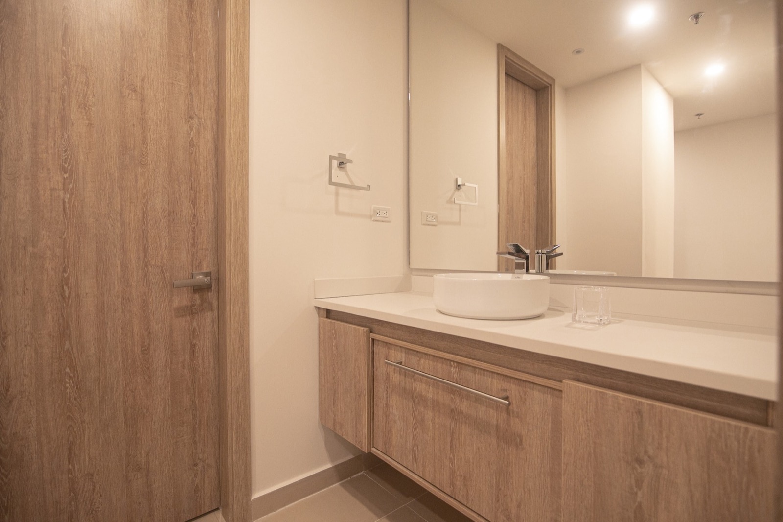 Metro Suites 305 - Luxury Stylish Apartment in Bocagrande Full Photo 10