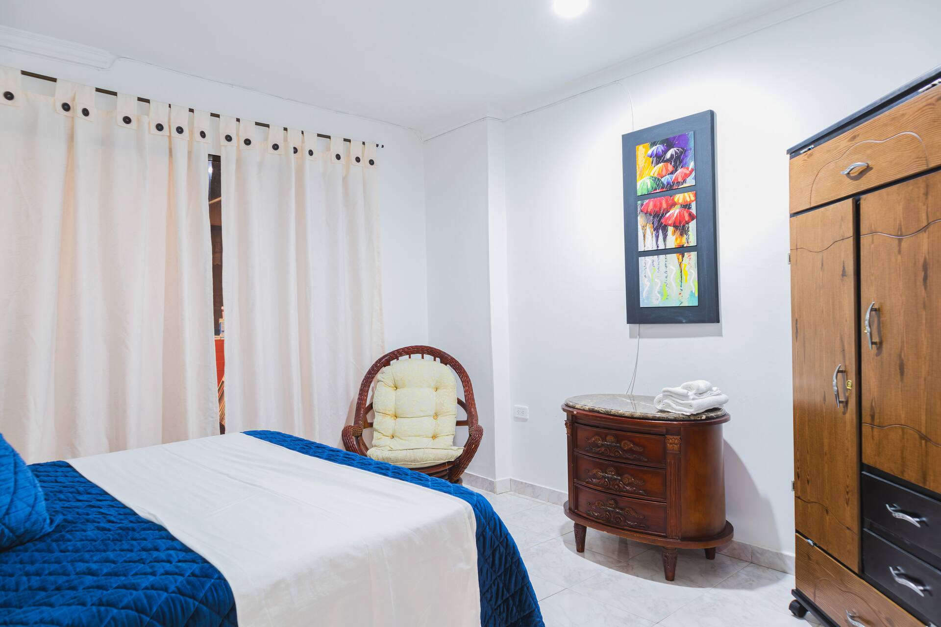 Omega House 8BR Luxury Villa w/Pool & 2 Jacuzzis Full Photo 27