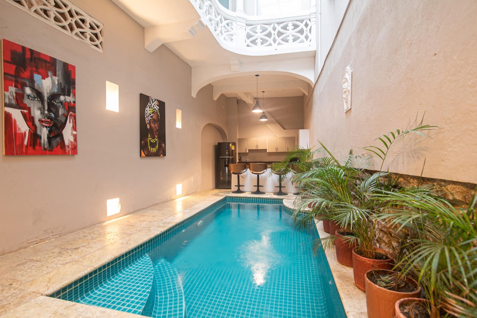 Luxury 5 Bedroom Mansion in Old City Photo 5