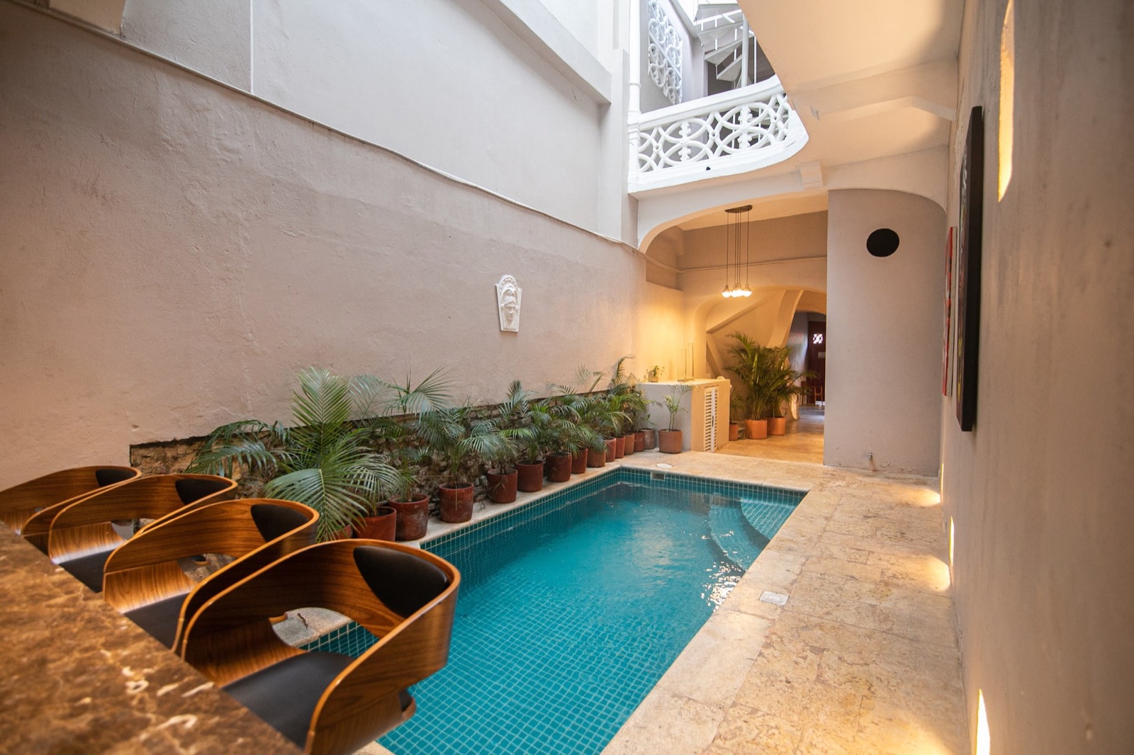 Luxury 5 Bedroom Mansion in Old City Full Photo 7