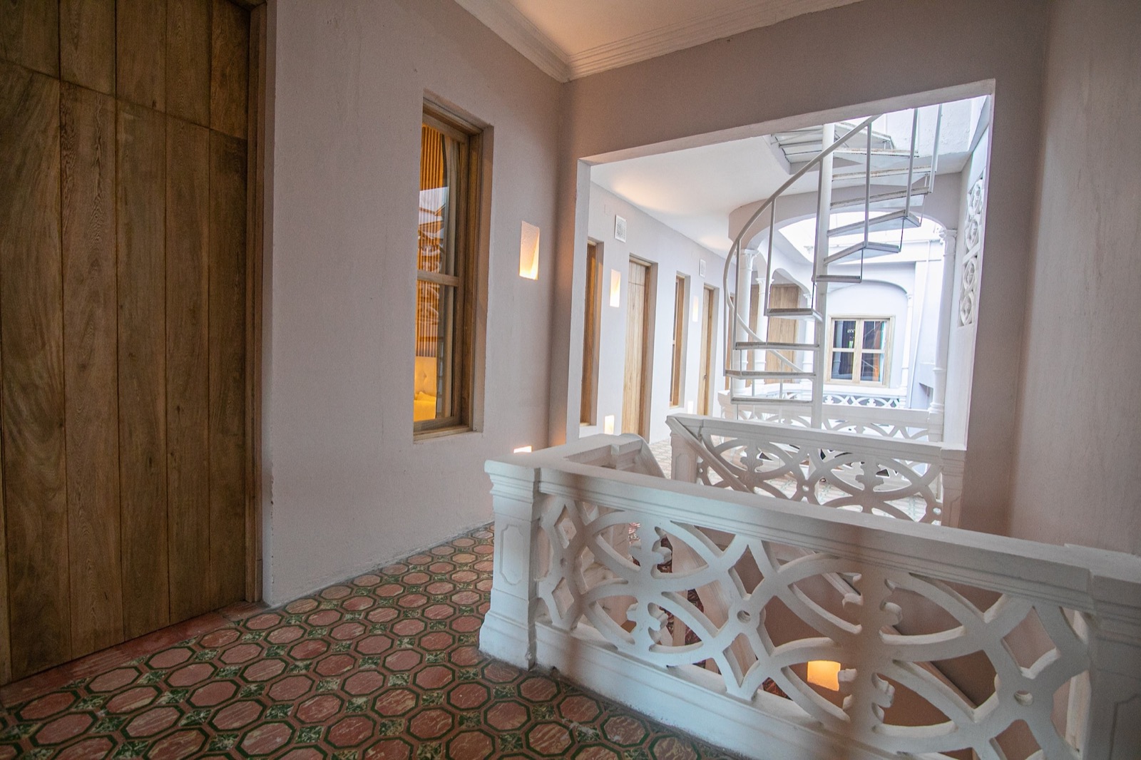 Luxury 5 Bedroom Mansion in Old City Full Photo 26