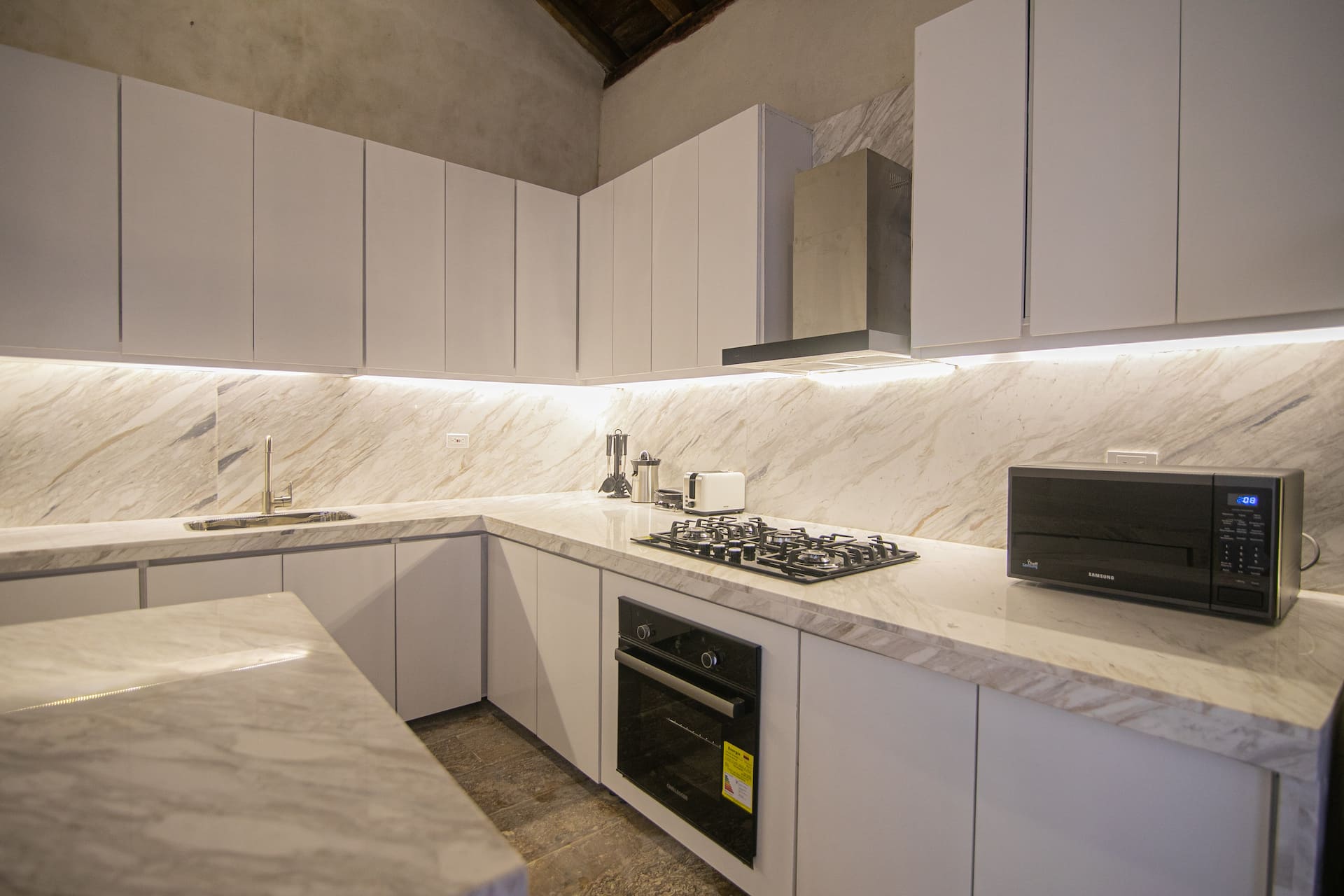 Luxury 5 Bedroom Villa Old City Full Photo 10