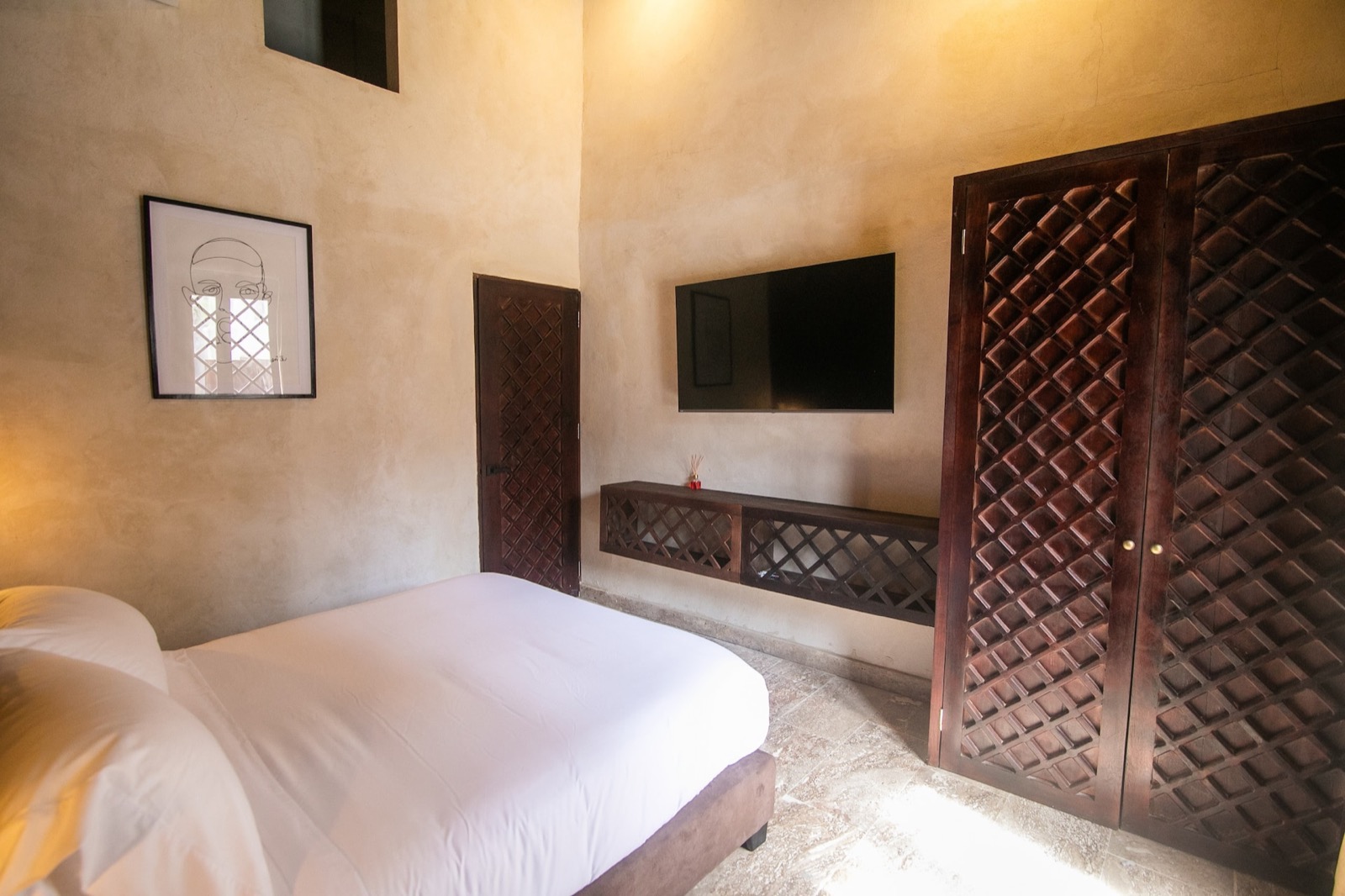 Luxury 5 Bedroom Villa Old City Full Photo 16