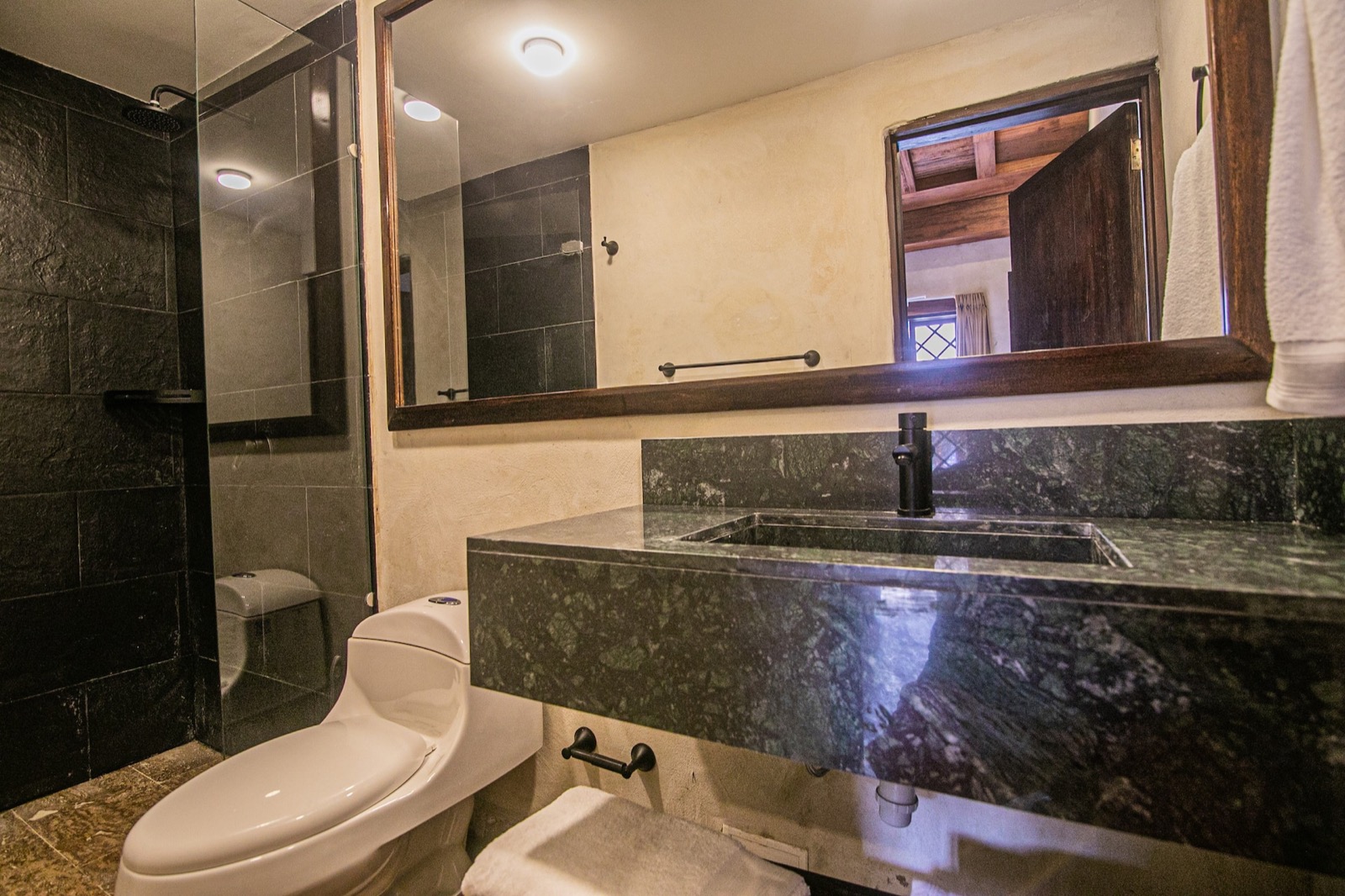 Luxury 5 Bedroom Villa Old City Full Photo 27